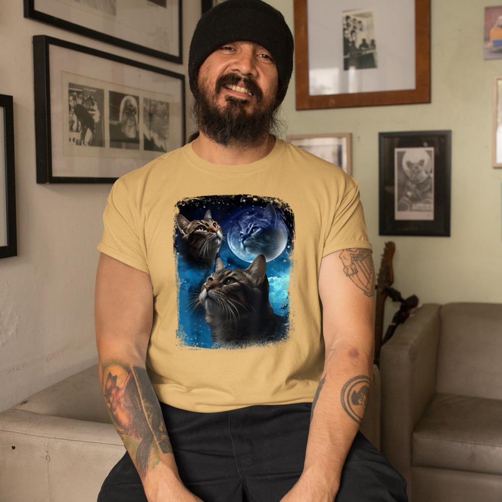 Xanawood Cats Howl at Moon Funny Vintage Three Cat Howling wolf meme T-Shirt